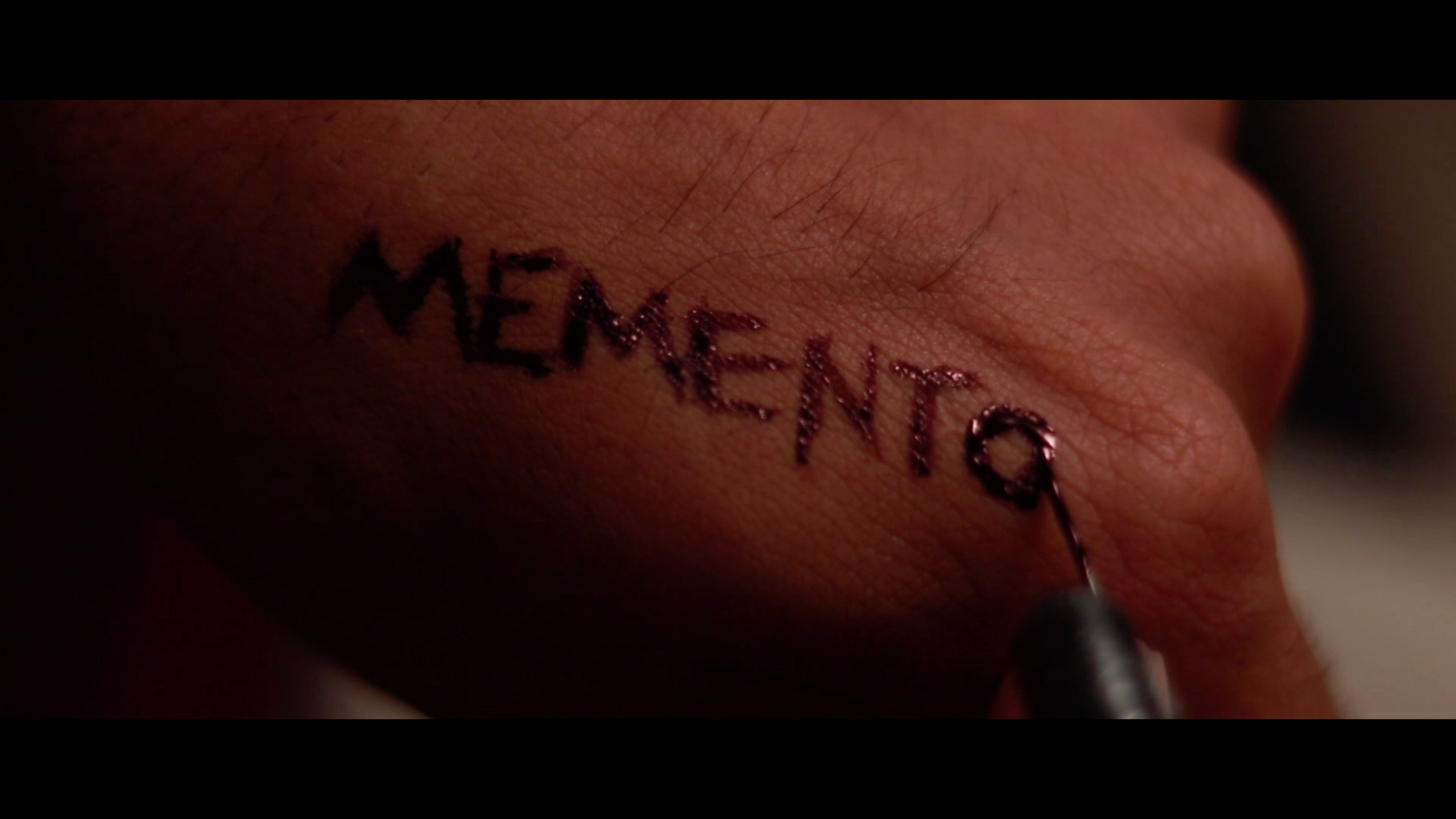 Memento_Title_Sequence